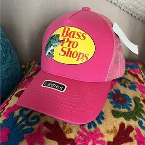 NWT One Size Bass Pro Shop Mesh Trucker Hat Fuschia Cap Pink Adjustable